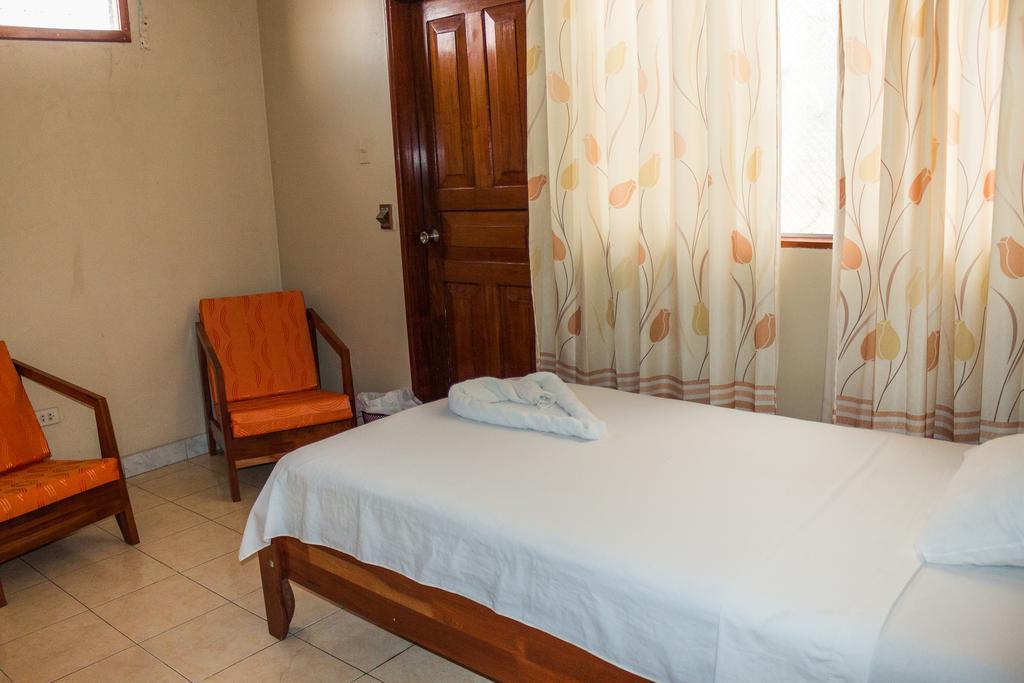Hotel Golden Star Ικίτος Εξωτερικό φωτογραφία