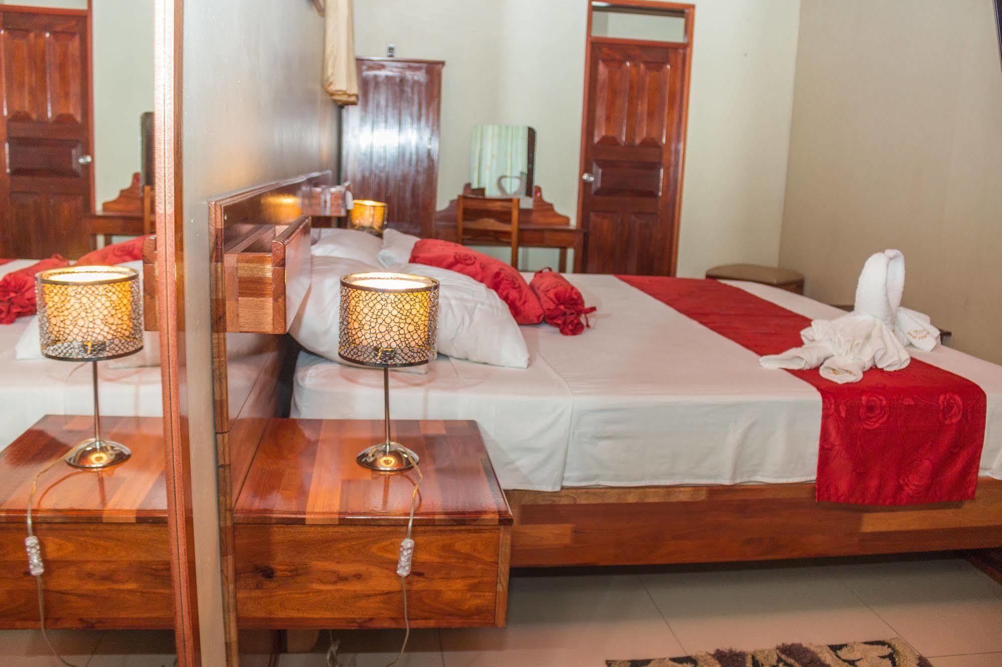 Hotel Golden Star Ικίτος Εξωτερικό φωτογραφία